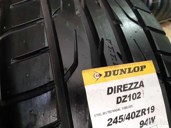Dunlop Direzza DZ102 245/40 R19