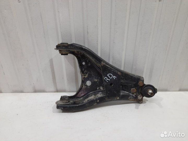 Рычаг передний левый Renault Duster
