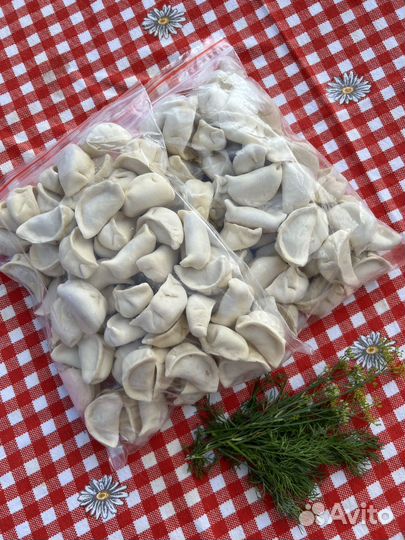 Продам домашние пельмени и вареники ручной лепки
