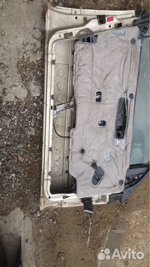 Дверь передняя левая ауди 100 с4