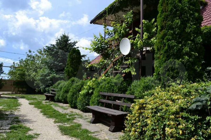 Дом 210 м² на участке 35 сот.