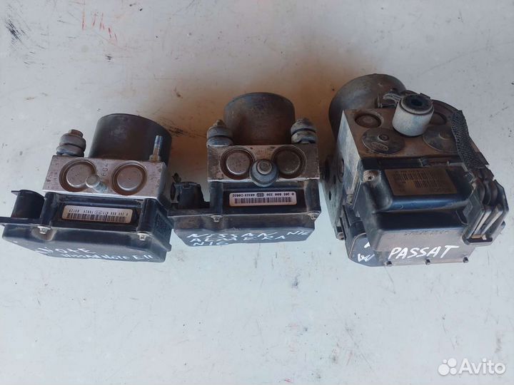 Блок ABS Nissan almera N16, Note Е11,Passat B5