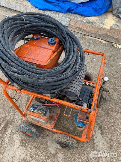 Каналопромывочная машина