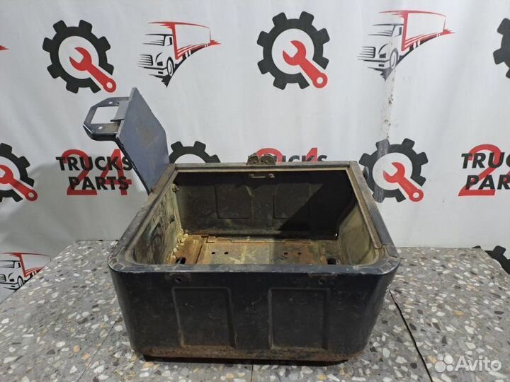 Короб сиденья левый Mercedes-Benz Vario OM904.914