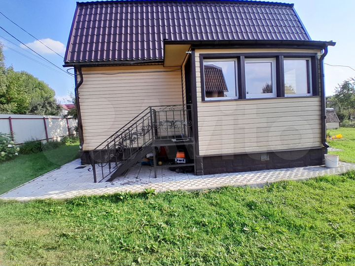 Дом 110 м² на участке 8 сот.