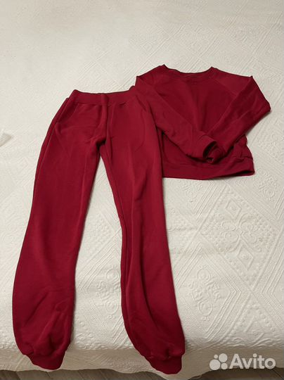 Спортивный костюм из футера