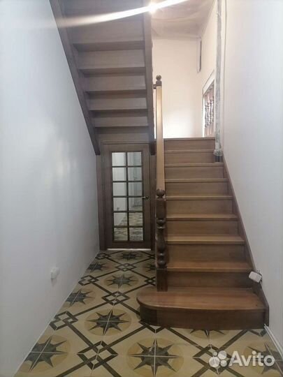 Лестницы из дерева