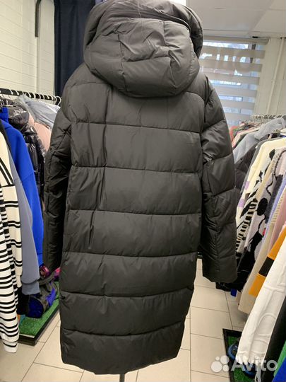 Пуховик женский 50 52