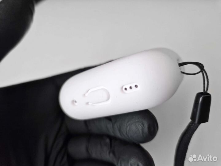 Чехол для наушников AirPods PRO 2 с карабином