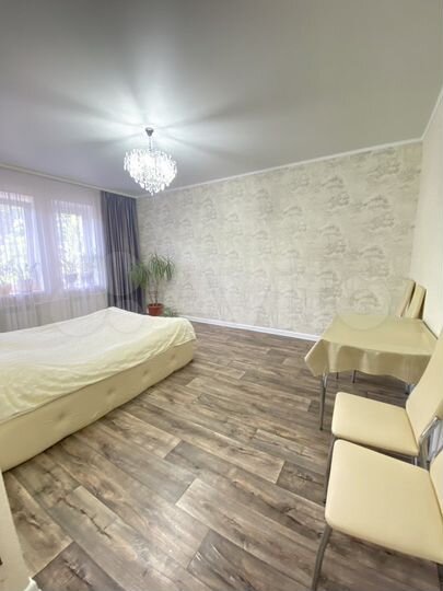 2-к. квартира, 45 м², 3/3 эт.