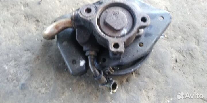 Насос гур Ford Mondeo MK3 lcdb 2.5V6