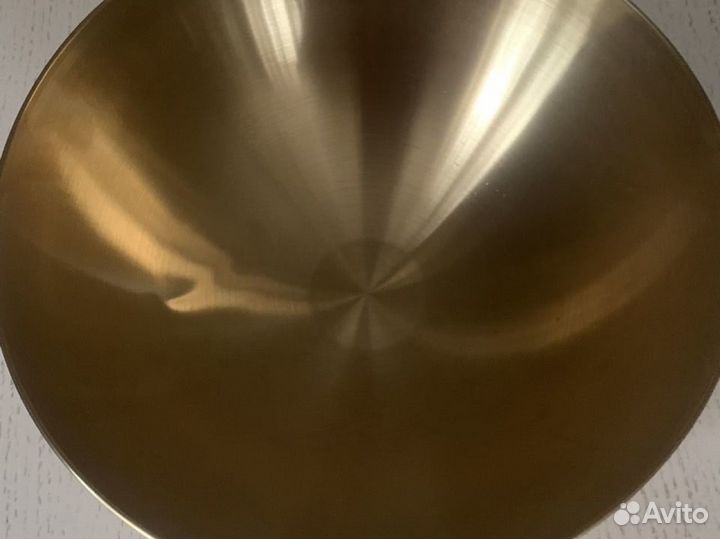 Салатник металлический золотой