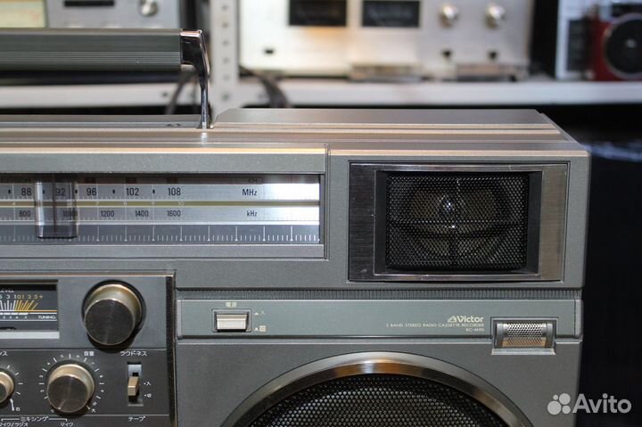 Магнитола JVC Victor RC M 90