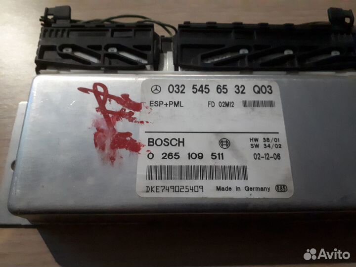 Блок управления ESP Mercedes-Benz E W211