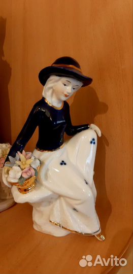 Фарфоровые статуэтки