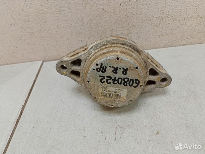 Опора двигателя Ленд Ровер