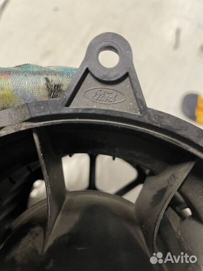 Моторчик отопителя Ford Fusion 2002-2012