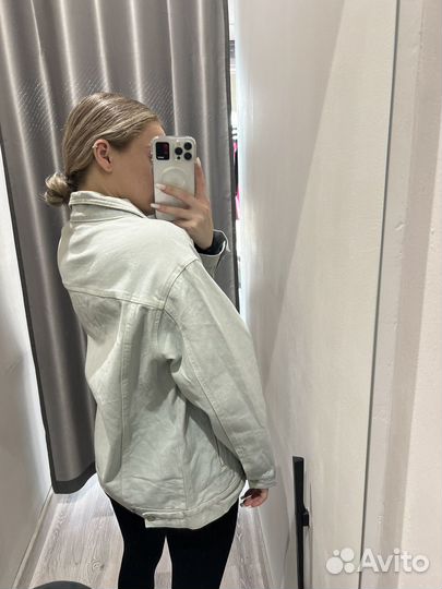 Джинсовая куртка pull&bear S