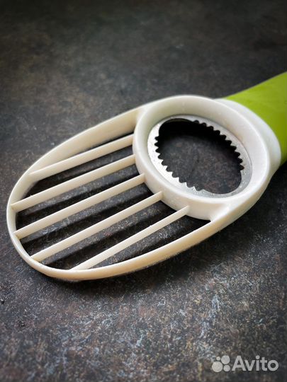 Нож для чистки авокадо