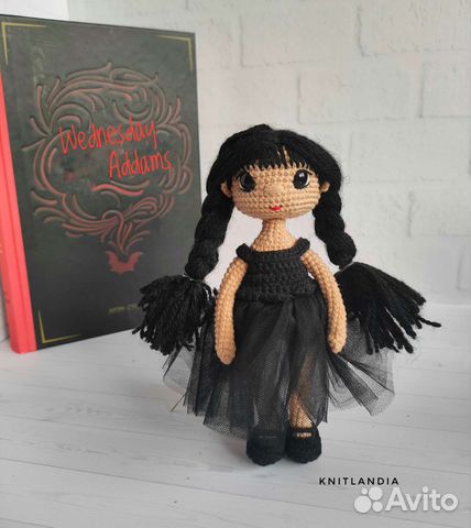 Кукла ручной работы Уэнсдэй Аддамс Wednesday