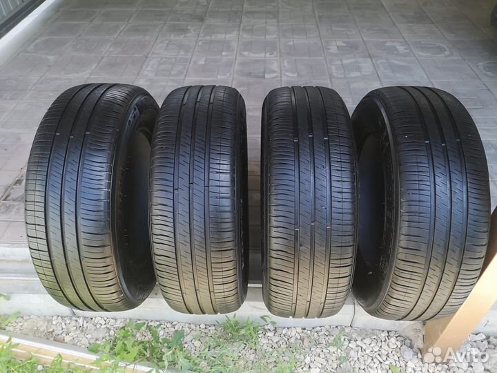Michelin Energy XM2+ 215/65 R16