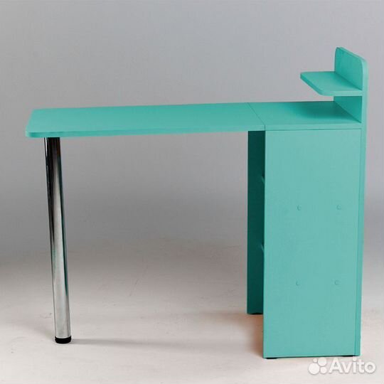 Стол Маникюрный новый