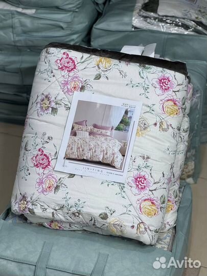 Постельное белье с одеялом одеялами