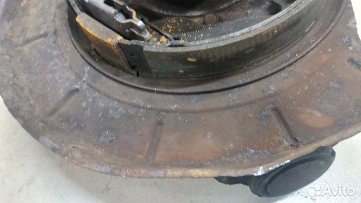 Ступица (кулак, цапфа) правая задняя Mercedes ML W164