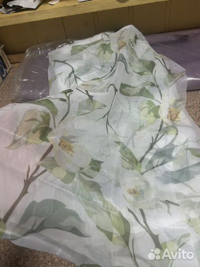 Ткань вуаль с цветами