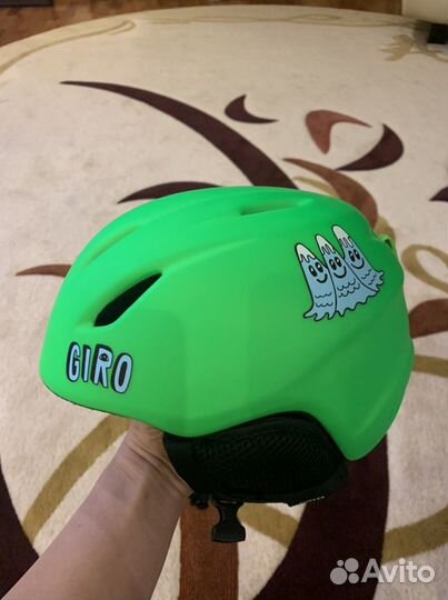 Горнолыжный шлем