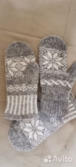 Варежки шерстяные женские