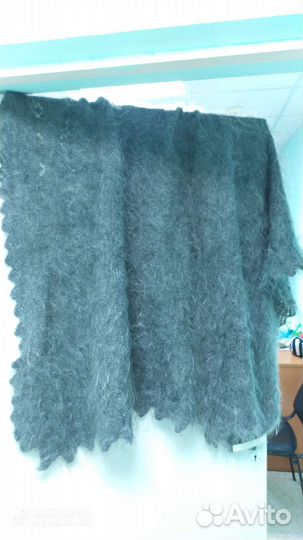 Пуховый платок шаль