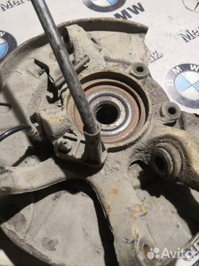 Ступица задняя левая Mercedes-Benz S-Class W220