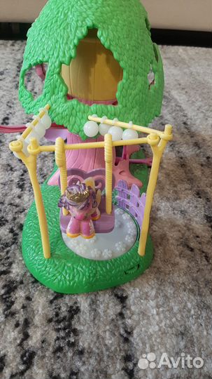 Домик Фили (filly) на дереве, лошадки