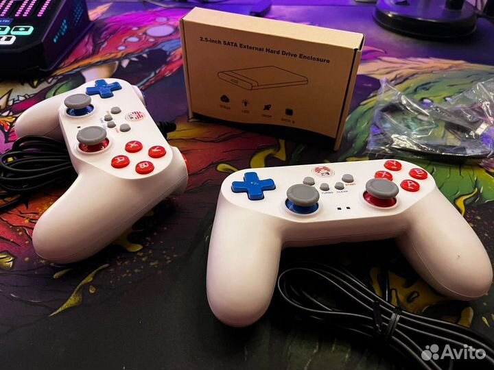 Игровая консоль с эмулятором PS4, PS3, Dendy, Sega