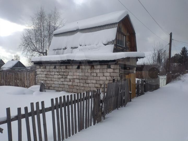 Дача 16 м² на участке 6 сот.