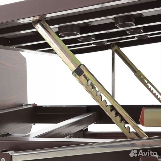 Медицинская кровать