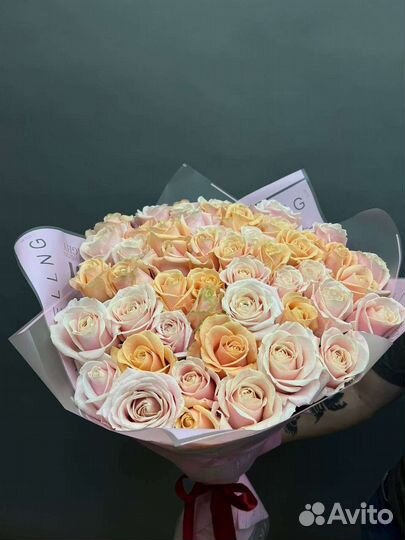 Букет 51 роза 70 и 80см Голландия