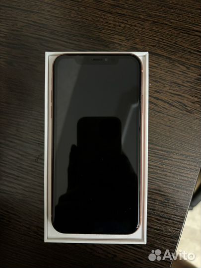 iPhone Xr, 128 ГБ