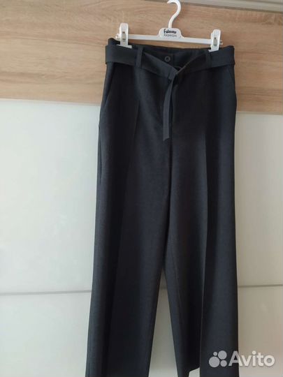 Школьная форма для девочки, рост 158, размер 42