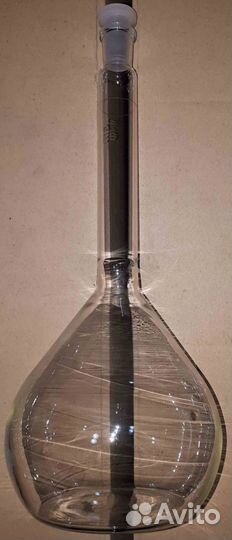 Колба 1000 мл с пробкой мерная Км 2-1000-2 бюретка