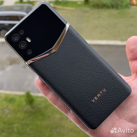 Vertu iVertu 5G Jade Black Calf, 12/512 ГБ