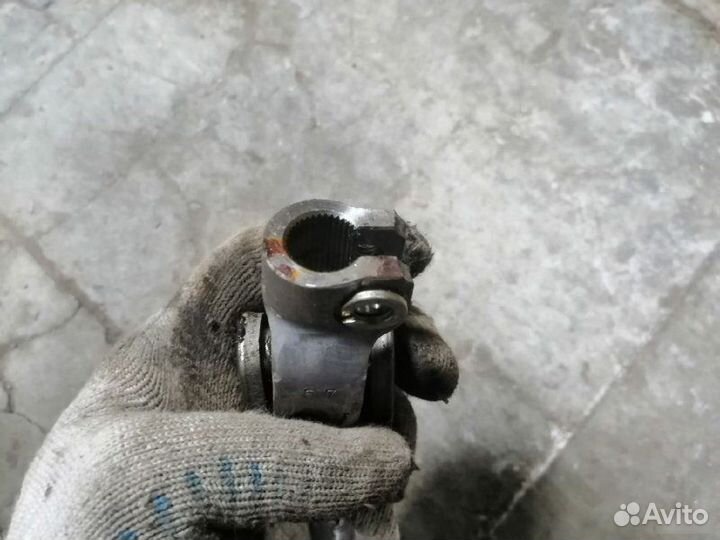 Кардан рулевой Mitsubishi Lancer 9