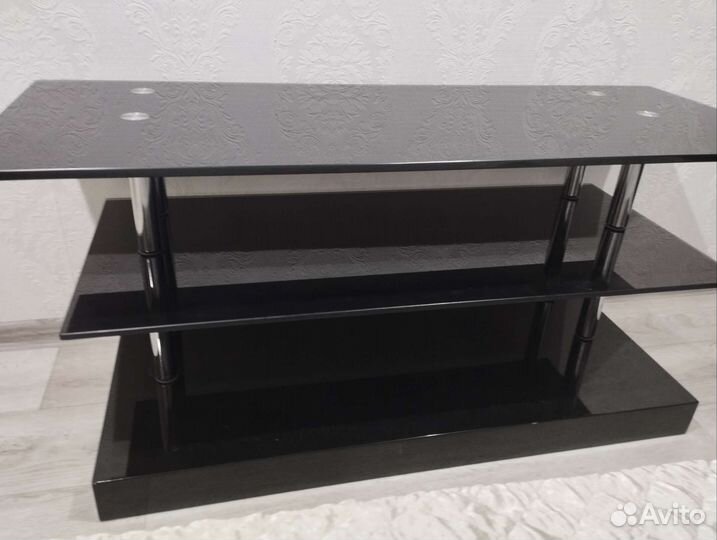 Стеклянная тумба