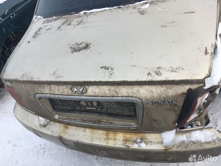 Крышка багажника Хендай Соната 4 ef дефект