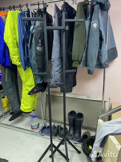 Вешалка для одежды loft