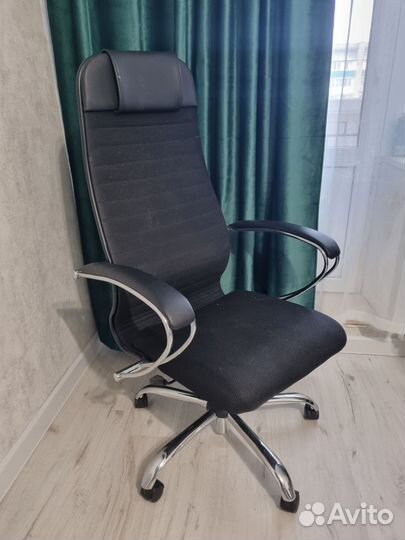 Компьютерное кресло