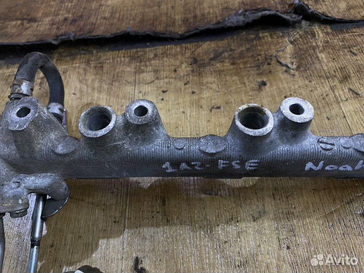 Рампа топливная Noah R60