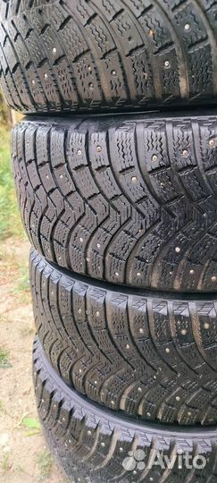 Michelin X-Ice 215/50 R17