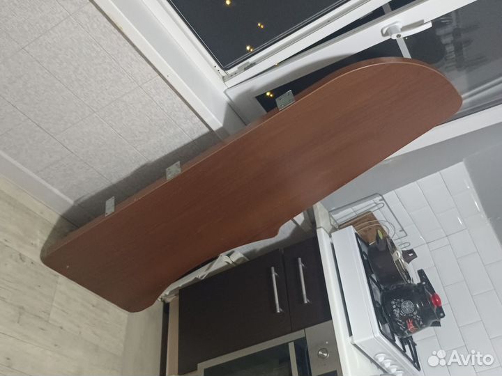 Письменный стол